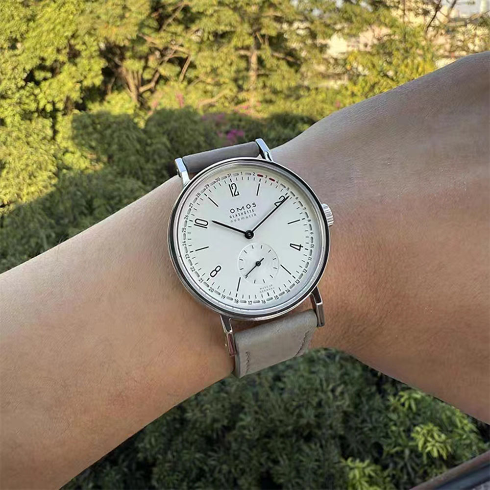 Seiko Watch Presage - นาฬิกาจักรกลอัตโนมัติสำหรับผู้ชายขนาด 38 มม. ใช้ได้กับกลไกซีกัล ST1731 พร้อมปฏิทิน