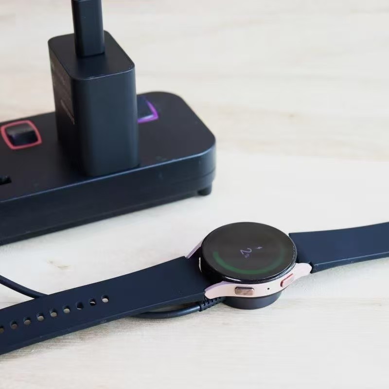Watch Charging Dock - แท่นชาร์จไร้สายแบบแม่เหล็ก USB C สำหรับ Samsung Galaxy