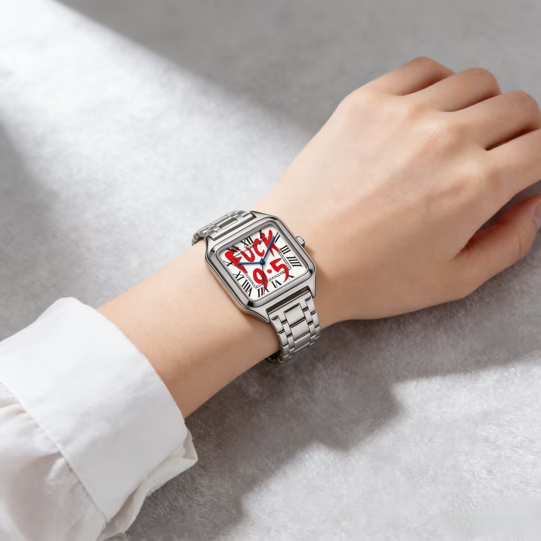 นาฬิกาควอตซ์กันน้ำทรงสี่เหลี่ย - Cartier Watch Santos บทวิจารณ์และราคา